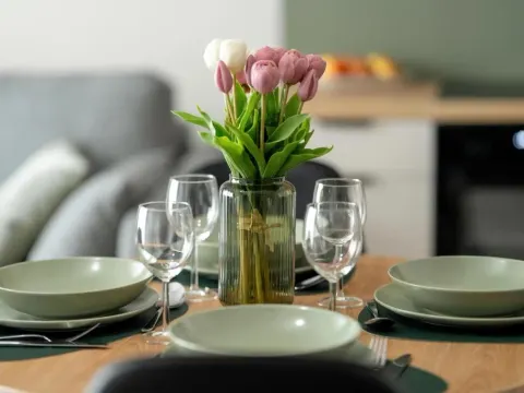 Comfortable Apartment with Air Conditioning by Renters Prestige, photo 9 of 10
