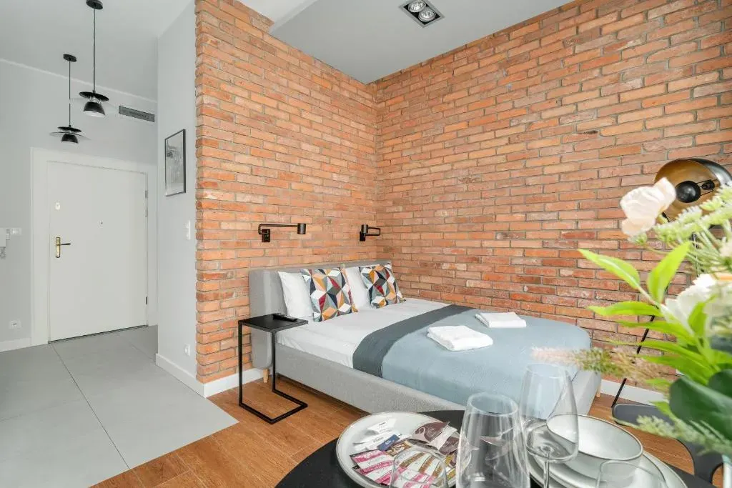 Kwiatowa Modern Studio in the Center of Poznań by Noclegi Renters, photo 1 of 10
