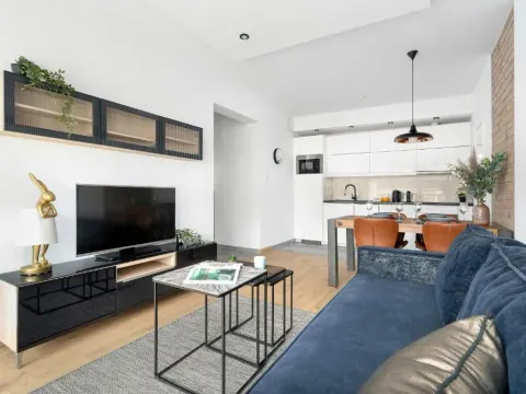 Modern Family Apartment with Parking and Balcony in the City Center by Noclegi Renters, photo 5 of 10