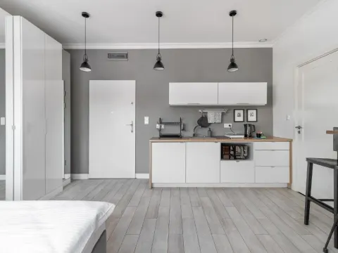 Kwiatowa Loft Apartment by BookingHost, photo 4 of 10