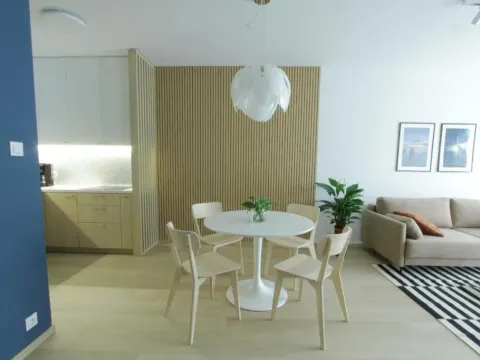 Blue apartment strict center, photo 8 of 10