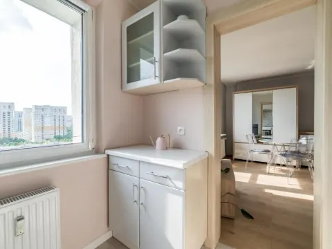 Wichrowe Wzgórze Charming Apartment by BookingHost, photo 3 of 10