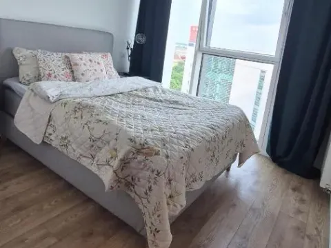 Towarowa 39 London Apartment, free parking, air-conditioning, self check-in 24h, photo 5 of 10
