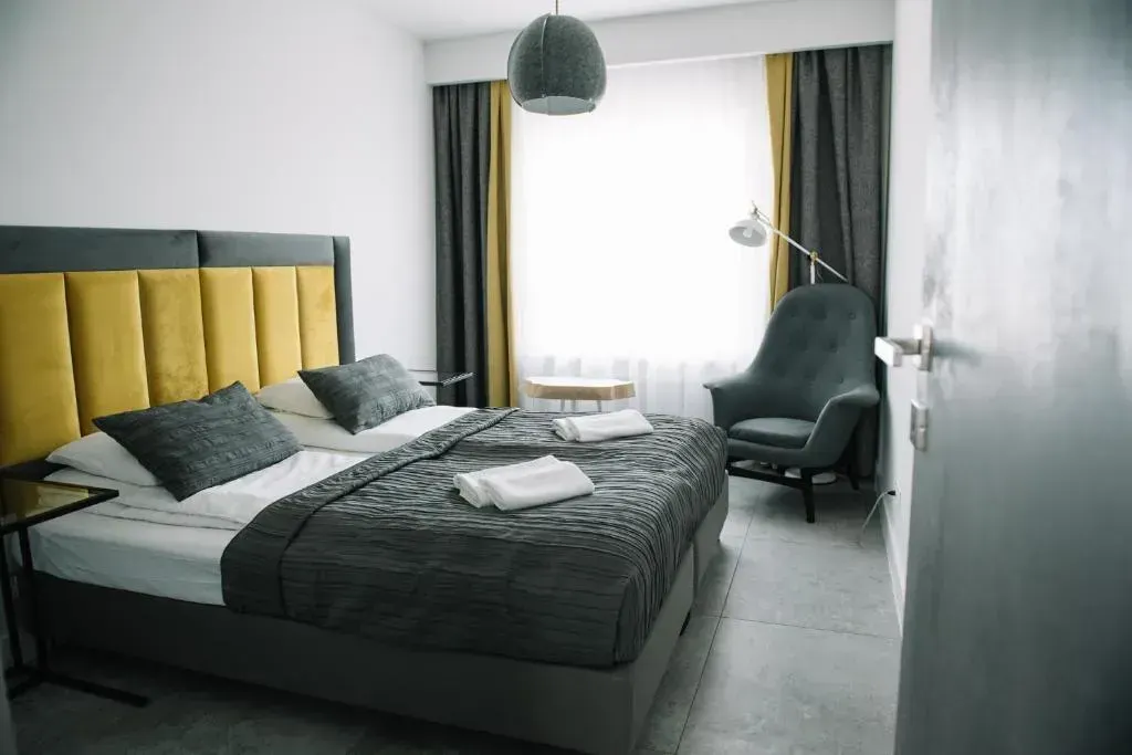 APARTAMENT BUŁGARSKA 60m2-3 POKOJE-PIĘKNY WIDOK-13 PIĘTRO 24H CHECK IN, photo 1 of 10