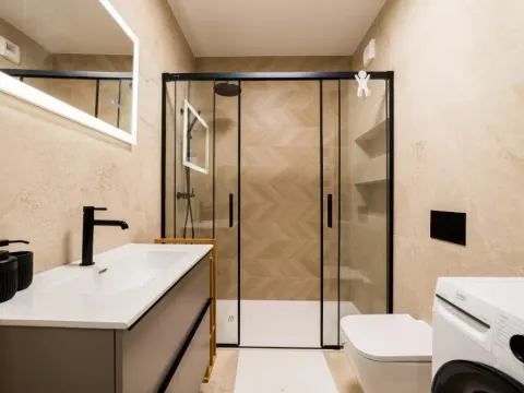 Posnania Deluxe Apartment by BookingHost, photo 3 of 10
