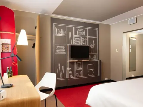 Ibis Poznan Centrum, photo 6 of 10