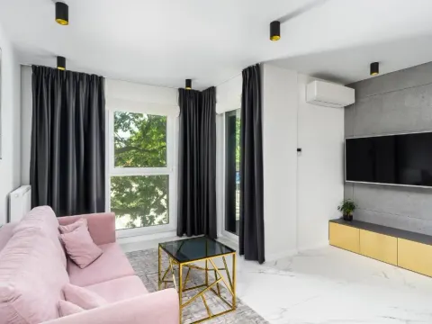 EL Apartments - Castor, photo 10 of 10