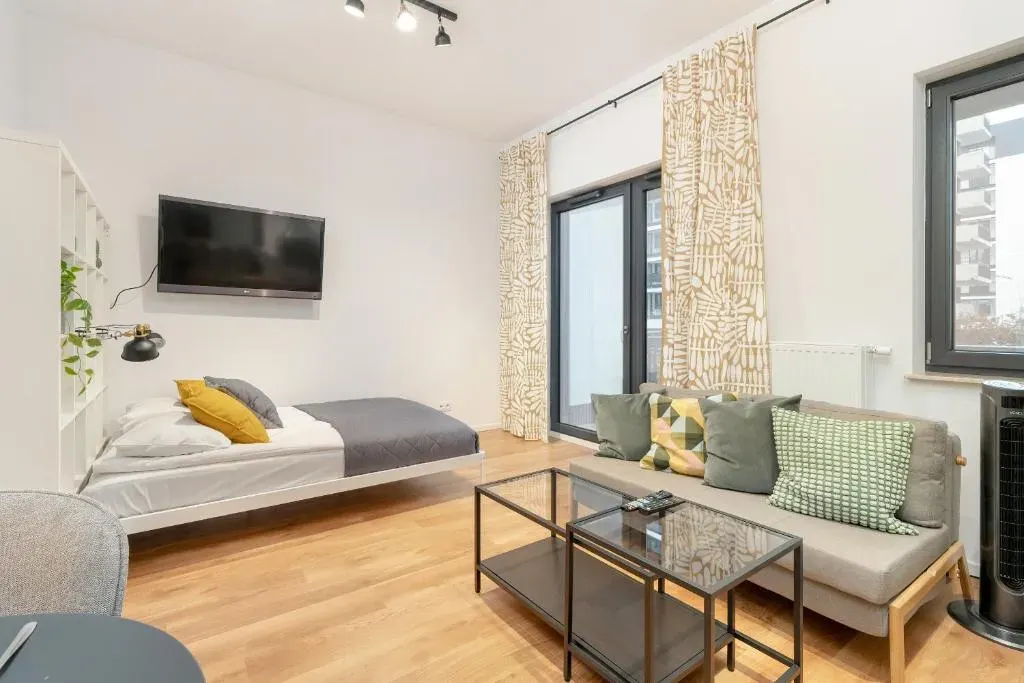 Cozy Studio with Balcony and FREE GARAGE by Noclegi Renters, photo 1 of 10