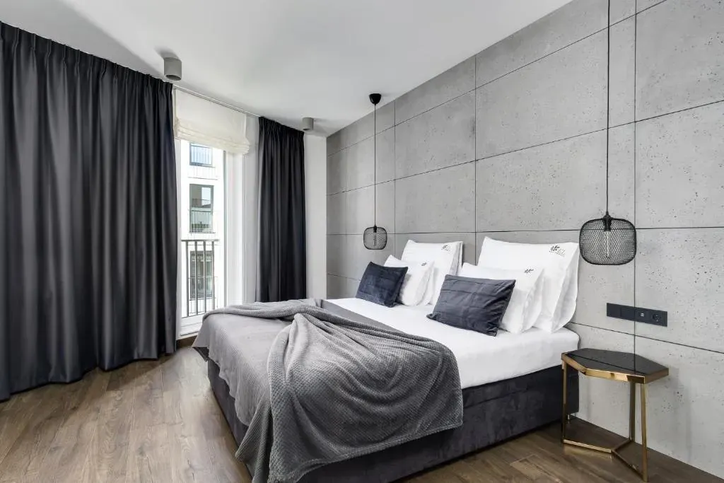 EL Apartments - Hercules, photo 1 of 10