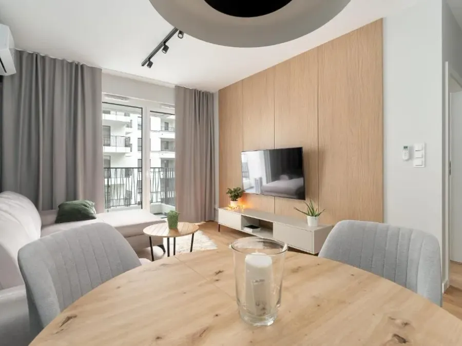 Sage Apartment by KRAMM, photo 1 of 10
