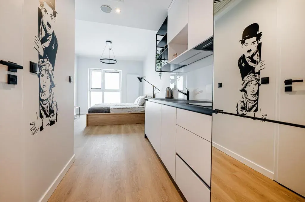 Chaplin Apartment, photo 1 of 10