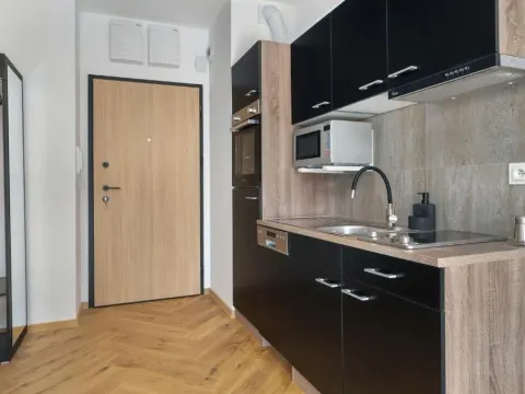 Meissnera Bright Apartment in Poznań with Parking by Noclegi Renters, photo 4 of 10