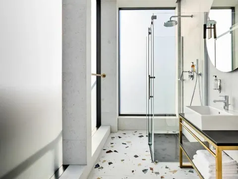 Liberté 33, an Ascend Collection Hotel, photo 9 of 10