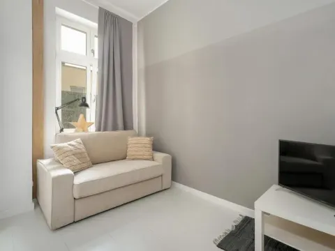 Cosy Studios Gąsiorowskich by the Wilson Park by Noclegi Renters, photo 4 of 10