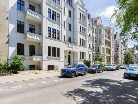 Apartment Kamienica Chełmońskiego 10 przy MTP by Noclegi Renters, photo 8 of 10