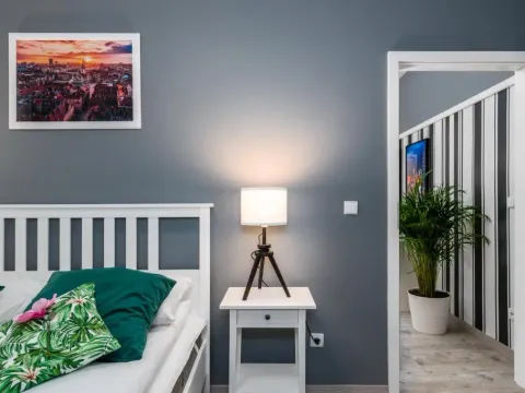 Deluxe Old Town Apartment by Noclegi Renters, photo 7 of 10