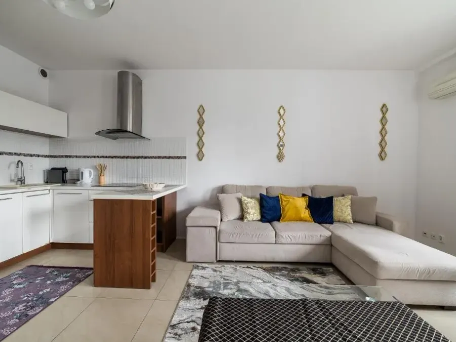 Osiedle Piastowskie Riverside Apartment by BookingHost, photo 1 of 10