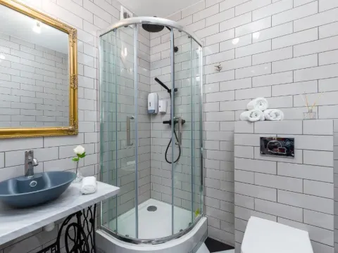 Sleepway Apartments - English Dream, photo 3 of 10