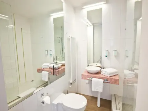 Platinum Apartments Aparthotel, photo 5 of 10