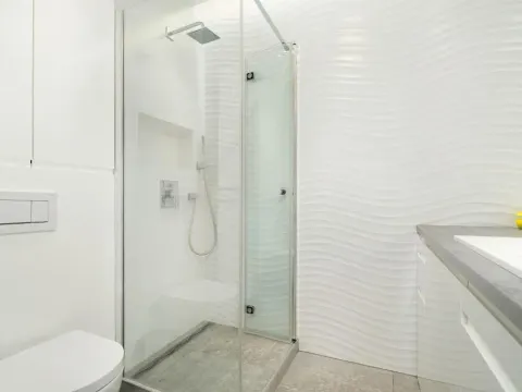 Piekny Apartament z Ogrodkiem i Tarasem & Parking by Noclegi Renters, photo 5 of 10