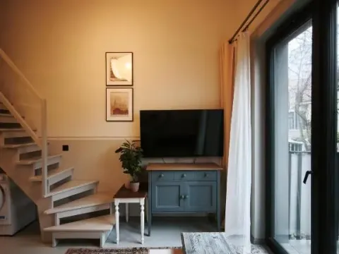Lofty Nad Wartą by Fred&Moris Apartments, photo 5 of 10