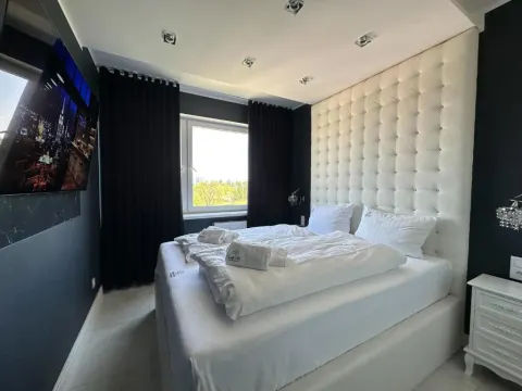 LUXURY APARTAMENT Z DUŻYM TARASEM - Park City Poznań, photo 2 of 10