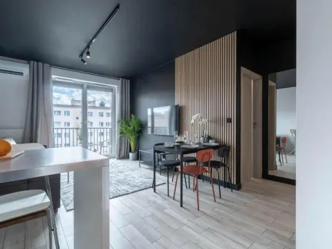 Modern Black Spot, photo 8 of 10