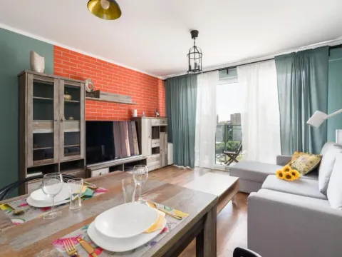 Poznań Serbska 2 Miejsca Parkingowe by Noclegi Renters, photo 9 of 10