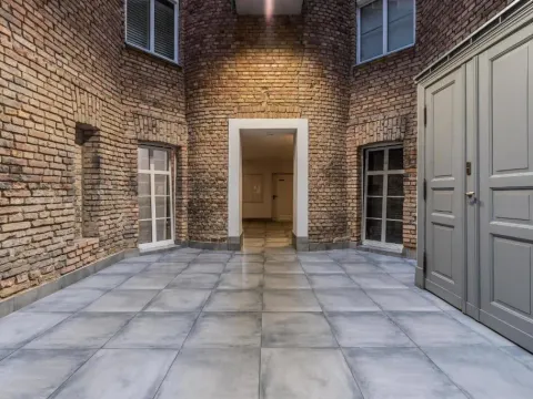 Comfortable Underground Studio in Poznań by Rent like home, photo 2 of 10
